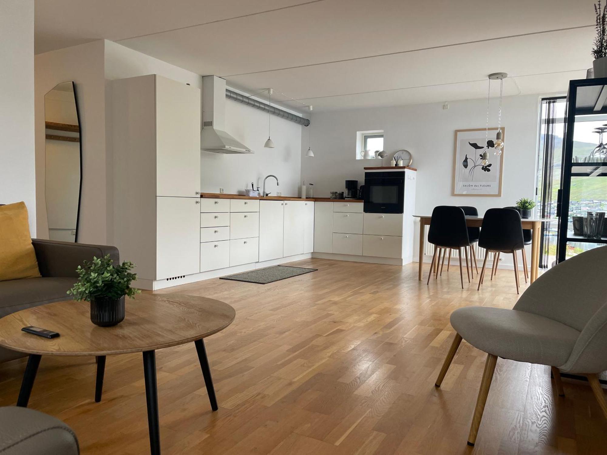 Klaksvík Unique Sea & Landscape View And Spacious Apartment מראה חיצוני תמונה